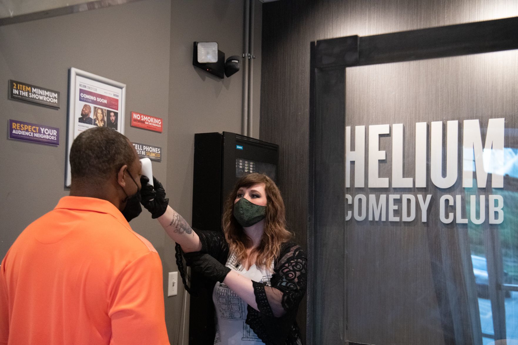 Helium Comedy Club reopens at St. Louis Galleria